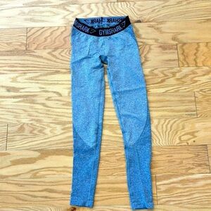 Gymshark Women’s Gray Two-Toned Leggings - size S